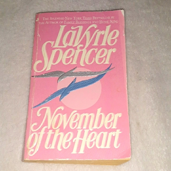 Vintage 1994 November of the Heart paperback book by Lavyrle Spencer - Picture 1 of 5